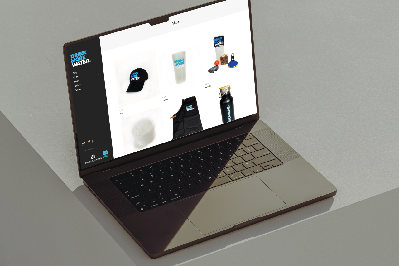 Webshop & customized platform 